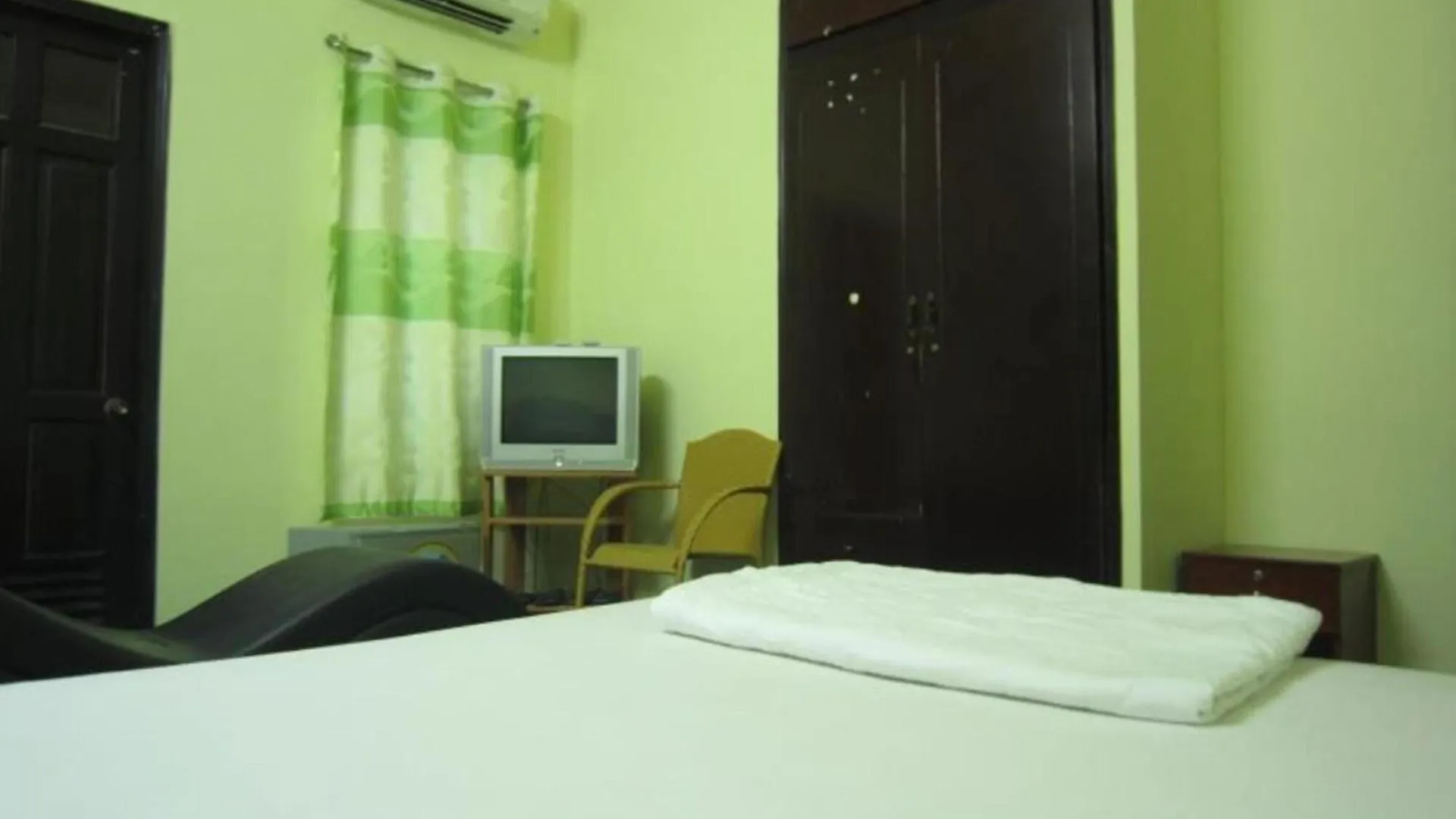 Hoa Thinh Hotel Ho Chi Minh City Vietnam