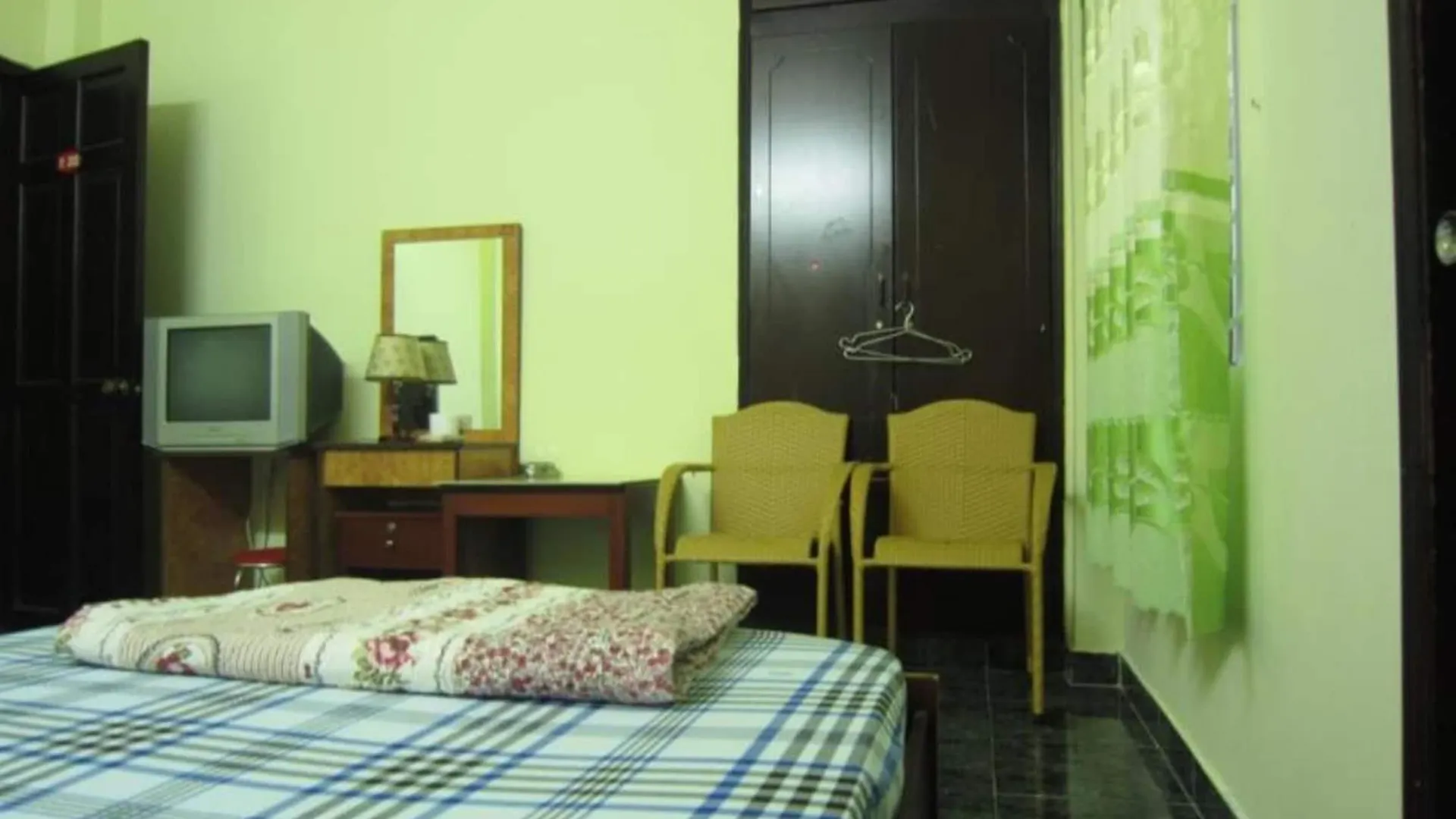 Hoa Thinh Hotel Ho Chi Minh City Vietnam